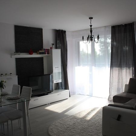 U-Stay Bond Apartament Колобжег Экстерьер фото